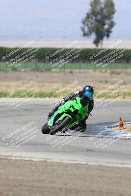 media/May-25-2025-Lets Ride (Sun) [[0ff033e448]]/A Group/11am (Grapevine)/